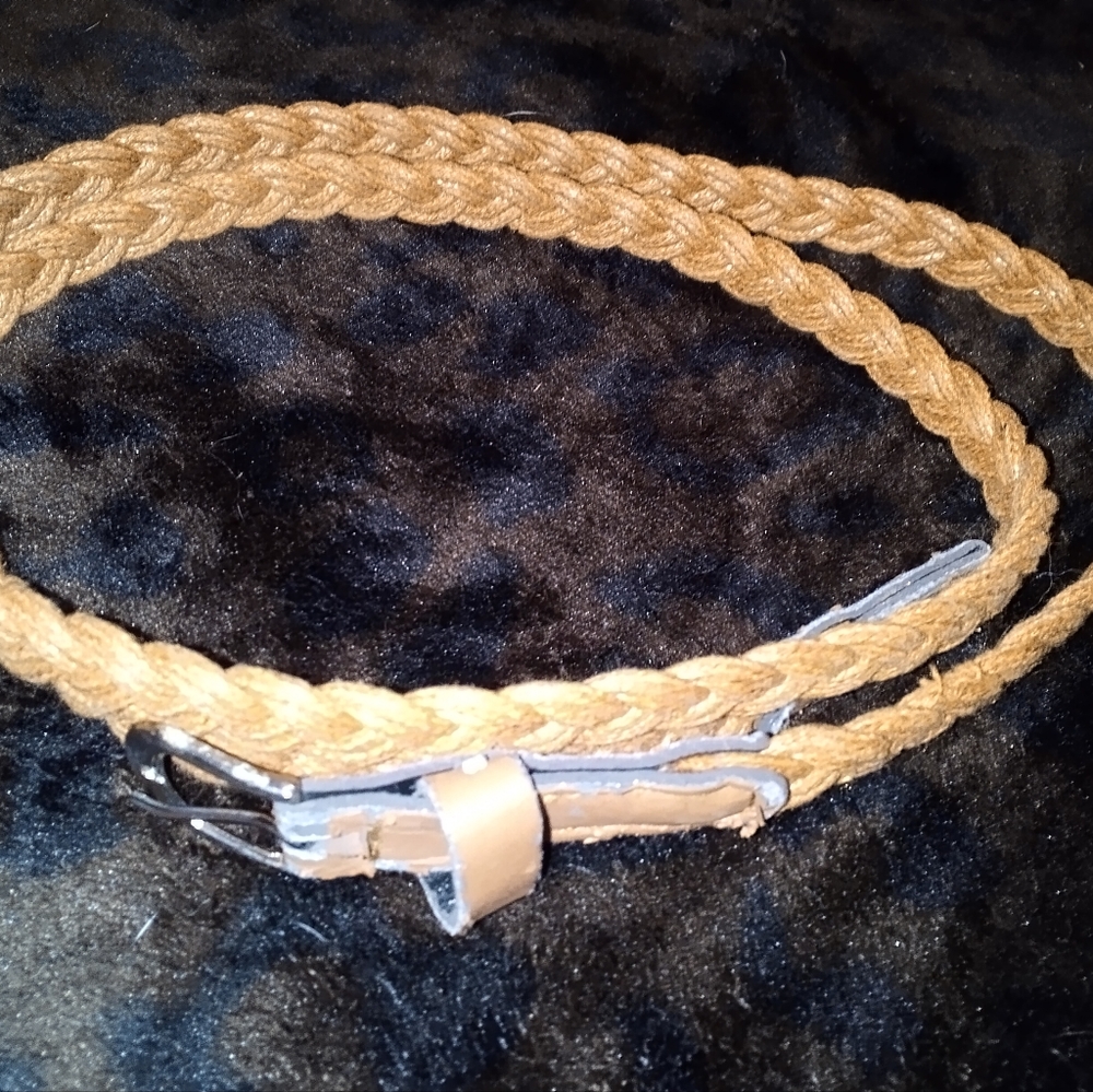 Women belt